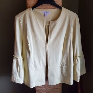 Roz&Ali Yellow Blazer w/Three Quarter Bell Sleeve